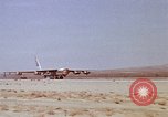 Standbild Bomber NB-52A Stratofortress California United States USA, 1961, aus Sekunde 31 historischem Filmmaterial Videoclip 65675067030