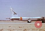 Standbild Bomber NB-52A Stratofortress California United States USA, 1961, aus Sekunde 42 historischem Filmmaterial Videoclip 65675067030