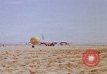 Standbild Bomber NB-52A Stratofortress California United States USA, 1961, aus Sekunde 52 historischem Filmmaterial Videoclip 65675067030