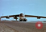 Standbild X-15 Rakete angetriebene Luftfahrzeuge California United States USA, 1961, aus Sekunde 55 historischem Filmmaterial Videoclip 65675067034