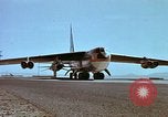 Standbild X-15 Rakete angetriebene Luftfahrzeuge California United States USA, 1961, aus Sekunde 58 historischem Filmmaterial Videoclip 65675067034