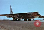 Standbild X-15 Rakete angetriebene Luftfahrzeuge California United States USA, 1961, aus Sekunde 61 historischem Filmmaterial Videoclip 65675067034