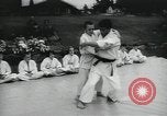 Standbild Martin Difrancisco lehrt Martial Arts Spokane Washington USA, 1960, aus Sekunde 7 historischem Filmmaterial Videoclip 65675067043