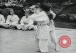 Standbild Martin Difrancisco lehrt Martial Arts Spokane Washington USA, 1960, aus Sekunde 29 historischem Filmmaterial Videoclip 65675067043