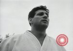 Standbild Martin Difrancisco lehrt Martial Arts Spokane Washington USA, 1960, aus Sekunde 33 historischem Filmmaterial Videoclip 65675067043