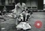 Standbild Martin Difrancisco lehrt Martial Arts Spokane Washington USA, 1960, aus Sekunde 50 historischem Filmmaterial Videoclip 65675067043