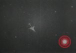 Standbild Parabrake wird getestet auf F-101A Flugzeuge auf der Edwards Air Force Base California United States USA, 1951, aus Sekunde 41 historischem Filmmaterial Videoclip 65675067045