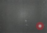 Standbild Parabrake wird getestet auf F-101A Flugzeuge auf der Edwards Air Force Base California United States USA, 1951, aus Sekunde 55 historischem Filmmaterial Videoclip 65675067045