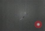 Standbild Parabrake wird getestet auf F-101A Flugzeuge auf der Edwards Air Force Base California United States USA, 1951, aus Sekunde 56 historischem Filmmaterial Videoclip 65675067045