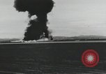 Standbild F-100 stürzt nach einer versuchten Landung California United States USA, 1956, aus Sekunde 45 historischem Filmmaterial Videoclip 65675067051