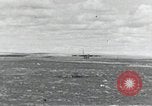 Standbild B-52 Landing Gear kollabiert während des Starts und Landungen California United States USA, 1953, aus Sekunde 8 historischem Filmmaterial Videoclip 65675067052