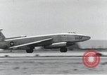 Standbild XB-51 Luftfahrzeug landet auf der Edwards Air Force Base California United States USA, 1951, aus Sekunde 40 historischem Filmmaterial Videoclip 65675067053