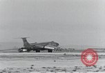 Standbild XB-51 Luftfahrzeug landet auf der Edwards Air Force Base California United States USA, 1951, aus Sekunde 49 historischem Filmmaterial Videoclip 65675067053