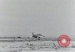 Standbild XB-51 Luftfahrzeug landet auf der Edwards Air Force Base California United States USA, 1951, aus Sekunde 59 historischem Filmmaterial Videoclip 65675067053