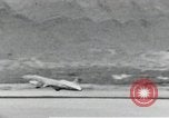 Standbild fatalen Unfall von Martin Prototyp XB-51 Bomber bei El Paso El Paso Texas USA, 1956, aus Sekunde 14 historischem Filmmaterial Videoclip 65675067054
