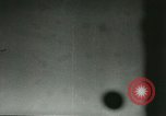 Standbild Am ersten Tag Licht Bombenangriff über Berlin Berlin Deutschland, 1944, aus Sekunde 23 historischem Filmmaterial Videoclip 65675067063