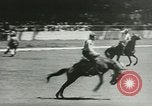 Standbild Rodeo Brisbane Australien, 1944, aus Sekunde 43 historischem Filmmaterial Videoclip 65675067069
