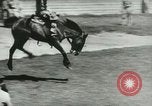 Standbild Rodeo Brisbane Australien, 1944, aus Sekunde 49 historischem Filmmaterial Videoclip 65675067069