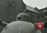 Standbild eine Parade Milwaukee Wisconsin USA, 1944, aus Sekunde 30 historischem Filmmaterial Videoclip 65675067072
