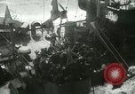 Standbild USS LST-349 Gründer auf Felsen aus Ponza Italien im Sturm Italien, 1944, aus Sekunde 11 historischem Filmmaterial Videoclip 65675067074