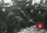 Standbild USS LST-349 Gründer auf Felsen aus Ponza Italien im Sturm Italien, 1944, aus Sekunde 19 historischem Filmmaterial Videoclip 65675067074