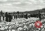 Image mariage militaire Orting Washington USA, 1944, de la seconde 15 séquences d'archives historiques vidéo 65675067075