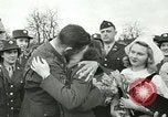 Image mariage militaire Orting Washington USA, 1944, de la seconde 42 séquences d'archives historiques vidéo 65675067075