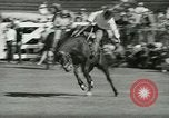 Standbild Rodeo Los Angeles California USA, 1944, aus Sekunde 15 historischem Filmmaterial Videoclip 65675067076