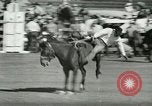 Standbild Rodeo Los Angeles California USA, 1944, aus Sekunde 16 historischem Filmmaterial Videoclip 65675067076