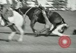 Standbild Rodeo Los Angeles California USA, 1944, aus Sekunde 18 historischem Filmmaterial Videoclip 65675067076