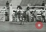 Standbild Rodeo Los Angeles California USA, 1944, aus Sekunde 20 historischem Filmmaterial Videoclip 65675067076