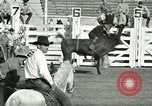 Standbild Rodeo Los Angeles California USA, 1944, aus Sekunde 46 historischem Filmmaterial Videoclip 65675067076