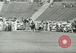Standbild Rodeo Los Angeles California USA, 1944, aus Sekunde 57 historischem Filmmaterial Videoclip 65675067076