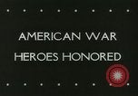 Immagine di Medaglie di cuore viola per i soldati giapponesi-americani United States USA, 1944, secondo 5 filmato di repertorio 65675067080