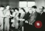 Immagine di Medaglie di cuore viola per i soldati giapponesi-americani United States USA, 1944, secondo 24 filmato di repertorio 65675067080