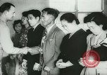 Immagine di Medaglie di cuore viola per i soldati giapponesi-americani United States USA, 1944, secondo 31 filmato di repertorio 65675067080