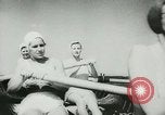 Immagine di Donne bagnini Nuovo Galles del Sud Australia, 1944, secondo 17 filmato di repertorio 65675067082