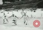 Immagine di Donne bagnini Nuovo Galles del Sud Australia, 1944, secondo 35 filmato di repertorio 65675067082