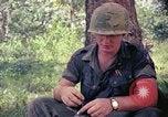 Standbild Betrieb Buckel Vietnam, 1965, aus Sekunde 12 historischem Filmmaterial Videoclip 65675067089