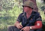 Standbild Betrieb Buckel Vietnam, 1965, aus Sekunde 13 historischem Filmmaterial Videoclip 65675067089