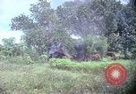 Standbild Betrieb Buckel Vietnam, 1965, aus Sekunde 57 historischem Filmmaterial Videoclip 65675067089