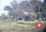 Standbild Betrieb Buckel Vietnam, 1965, aus Sekunde 59 historischem Filmmaterial Videoclip 65675067089