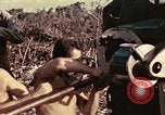 Standbild M1A1 155mm Kanone Peleliu Palau Inseln, 1944, aus Sekunde 4 historischem Filmmaterial Videoclip 65675067107
