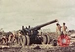 Standbild M1A1 155mm Kanone Peleliu Palau Inseln, 1944, aus Sekunde 38 historischem Filmmaterial Videoclip 65675067107