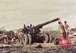 Standbild M1A1 155mm Kanone Peleliu Palau Inseln, 1944, aus Sekunde 40 historischem Filmmaterial Videoclip 65675067107