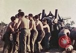 Standbild M1A1 155mm Kanone Peleliu Palau Inseln, 1944, aus Sekunde 45 historischem Filmmaterial Videoclip 65675067107