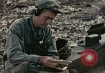 Standbild M1A1 155mm Kanone Peleliu Palau Inseln, 1944, aus Sekunde 57 historischem Filmmaterial Videoclip 65675067107