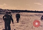 Standbild Peleliu Betrieb Peleliu Palau Inseln, 1944, aus Sekunde 11 historischem Filmmaterial Videoclip 65675067122
