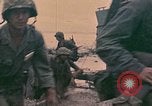 Standbild Peleliu Betrieb Peleliu Palau Inseln, 1944, aus Sekunde 17 historischem Filmmaterial Videoclip 65675067125