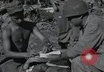 Standbild Invasion von Peleliu Peleliu Palau Inseln, 1944, aus Sekunde 6 historischem Filmmaterial Videoclip 65675067129
